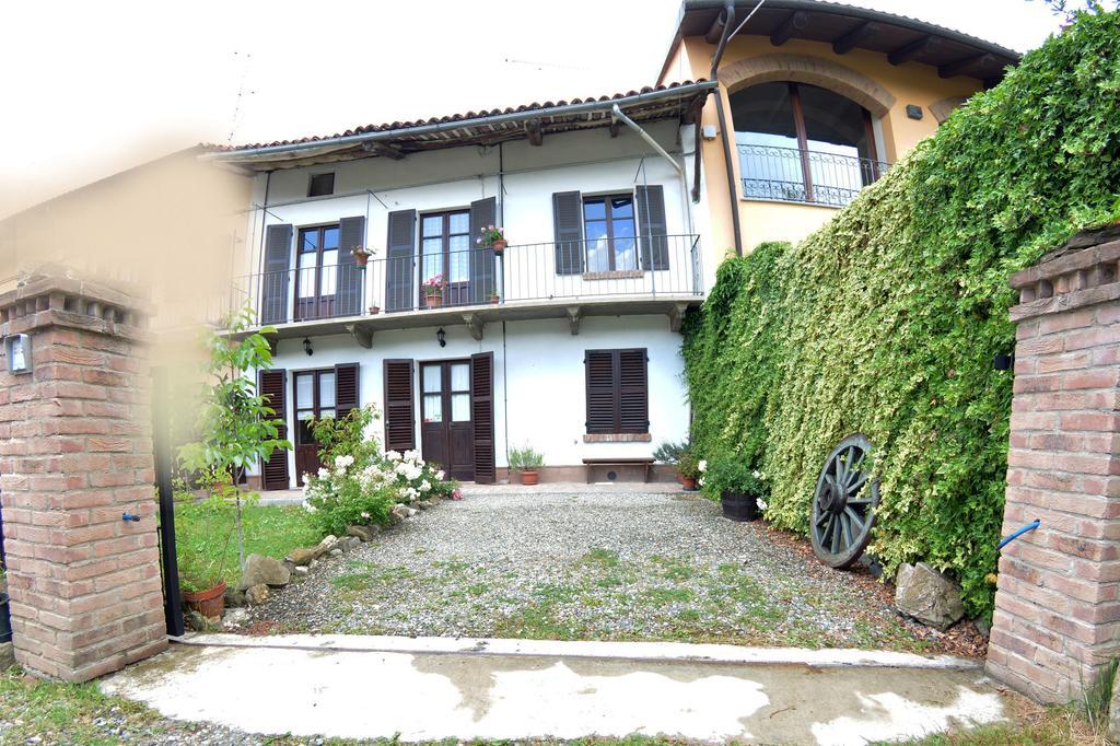 B&B Ca' Dla Nona Brusasco Екстер'єр фото